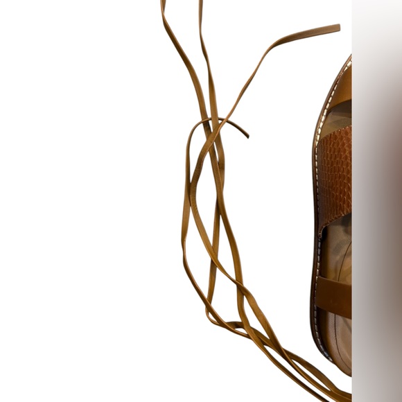 Vince Forster Leather Strappy Lace Up Sandals - Picture 12 of 13